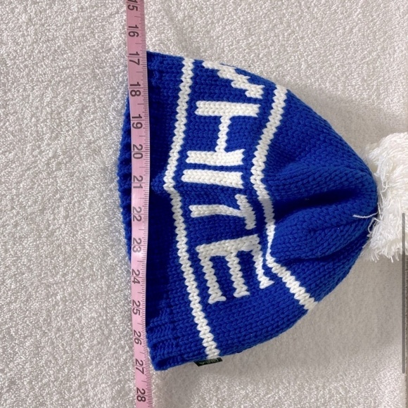 5/$25 Bula Blue White Jacquard Knit Big White Toque Beanie With Pom Pom - Picture 7 of 8